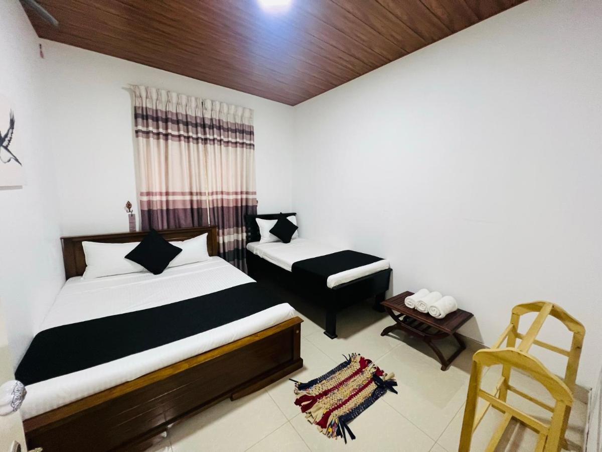 Triple Room with Bathroom