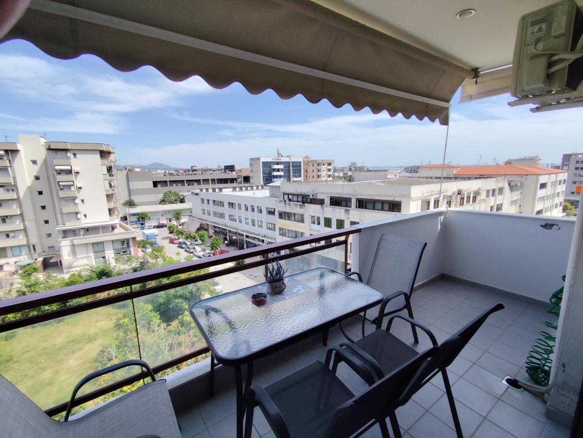 Endless View Penthouse - B&B Thessaloniki