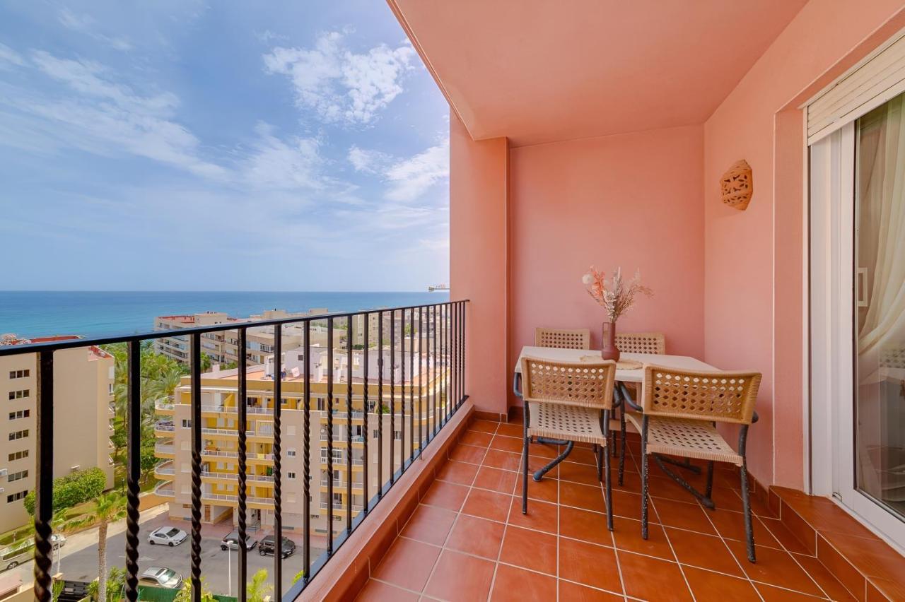 Amazing apartment with sea views - Chambres d'hôtes Torrevieja