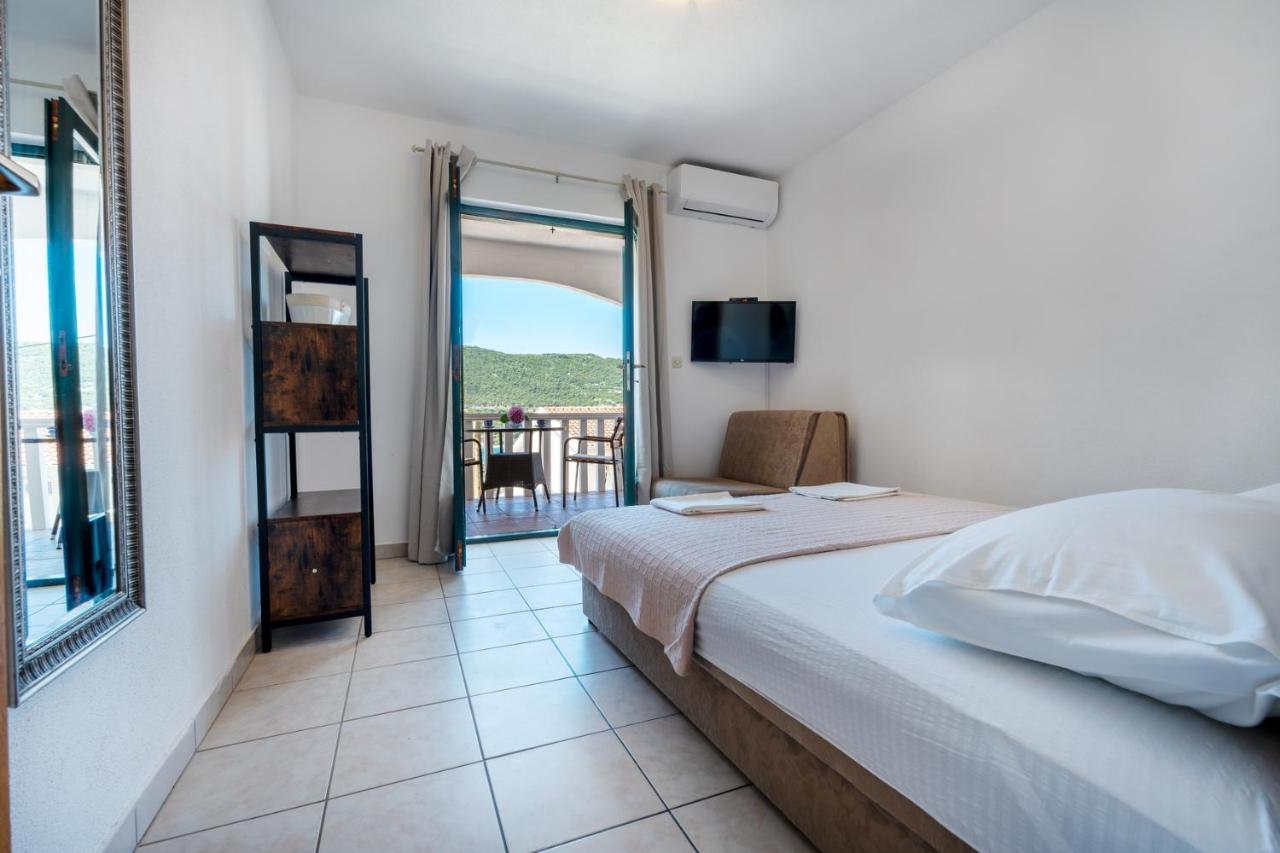 Apartamento con terraza 