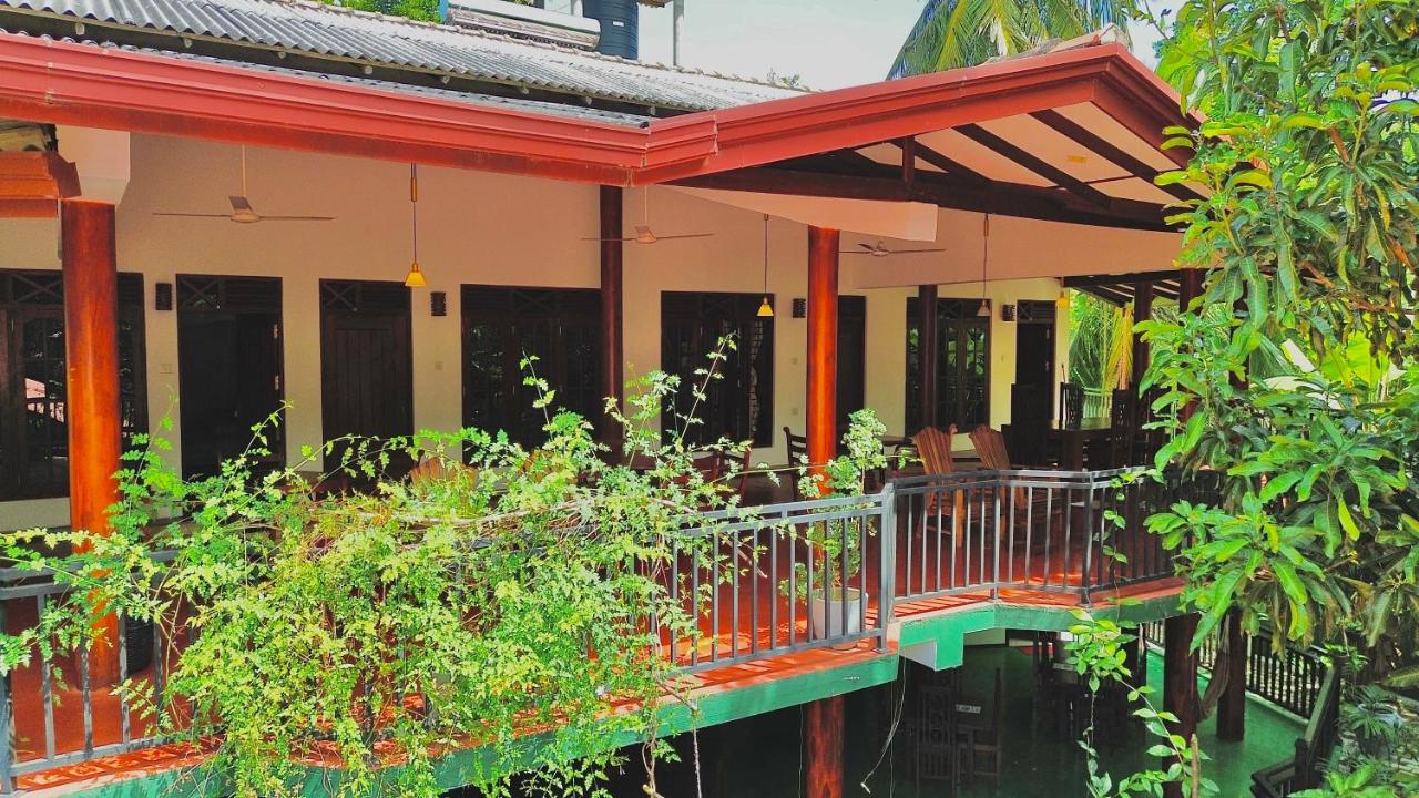 La Safari Inn Tissamaharama - B&B Tissamaharama