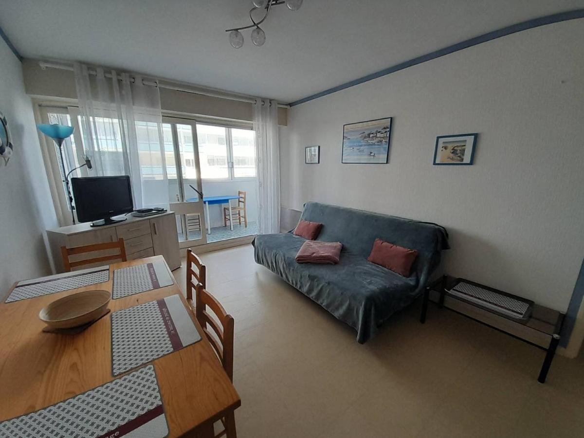 Appartement avec parking à 2 pas de la plage, animaux admis - FR-1-324A-53 - B&B