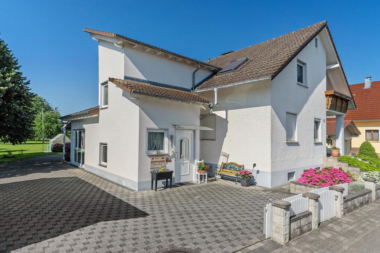 Ferienwohnung Viola in Schwanau - B&B
