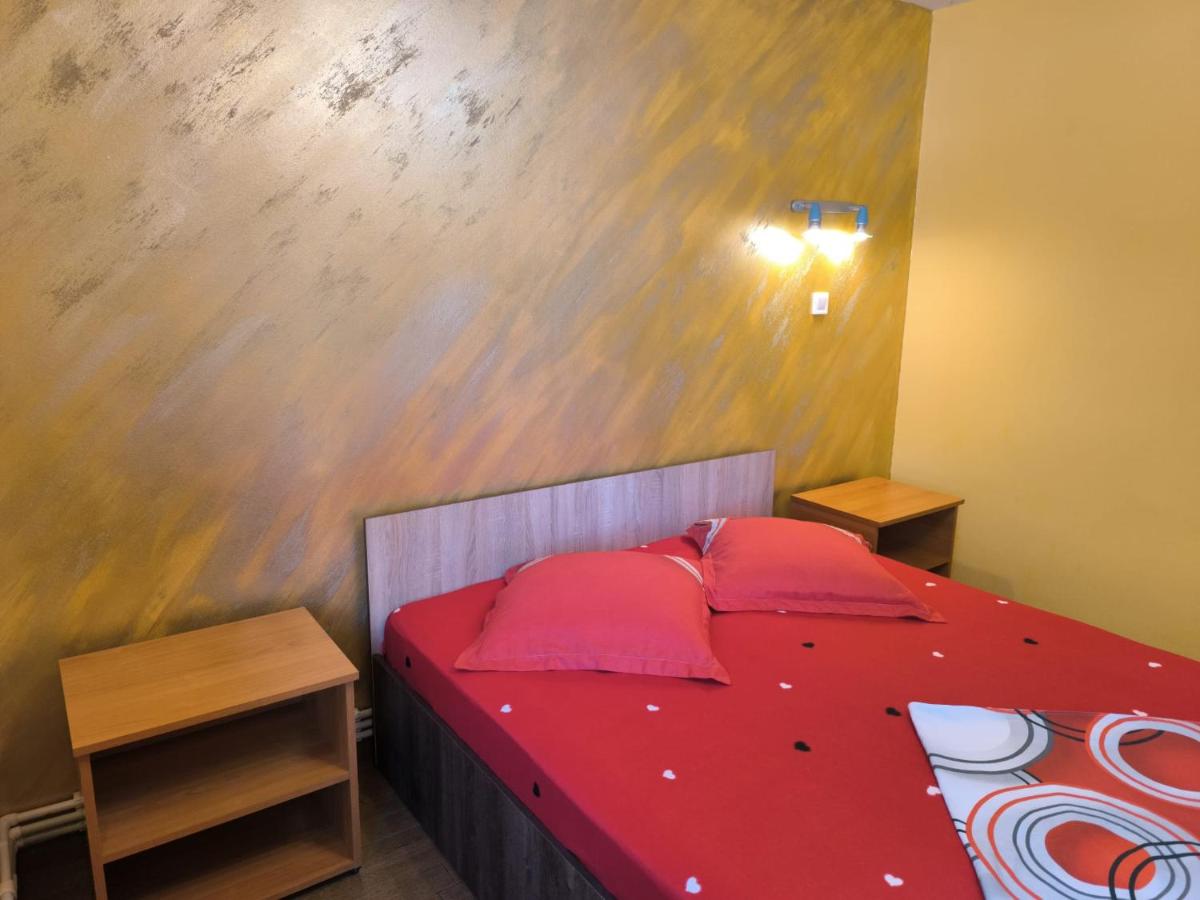 Casa de vacanță Anni - 2 min de piață - Bed and Breakfast