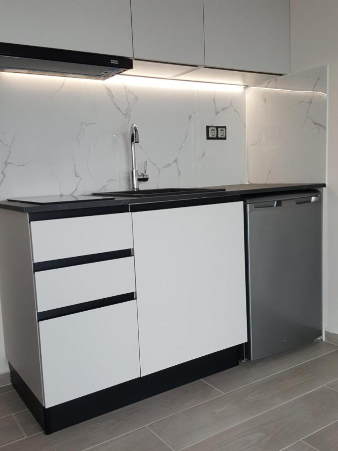 Deluxe tweepersoonskamer met balkon en uitzicht op zee