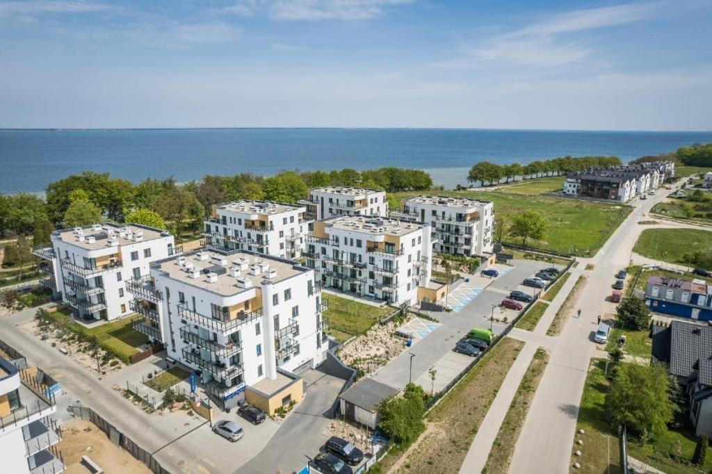 Surf & Stay NEXO PUCK - B&B
