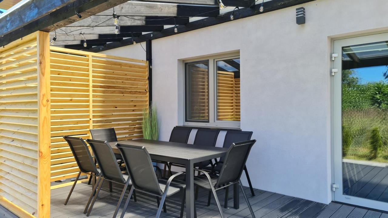 Three-Bedroom Deluxe Apartment