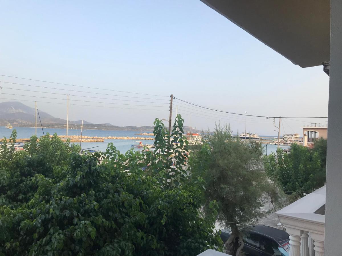 Κaryatis studios lixouri - Bed and Breakfast Lixoúri