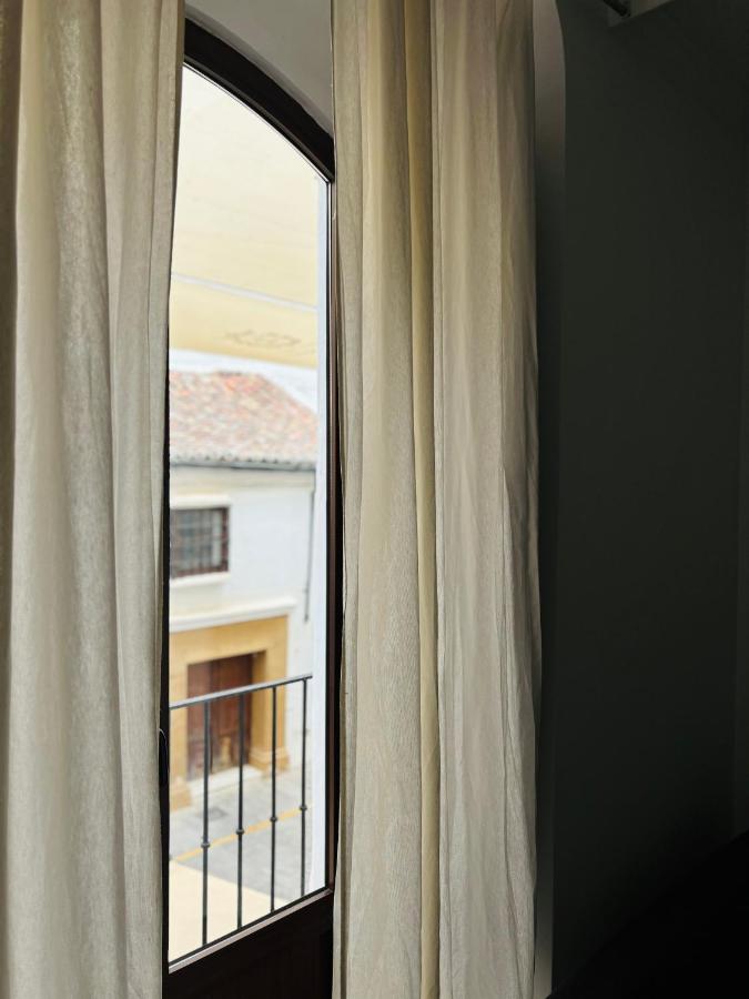 Apartamentos Atenea - Bed and Breakfast