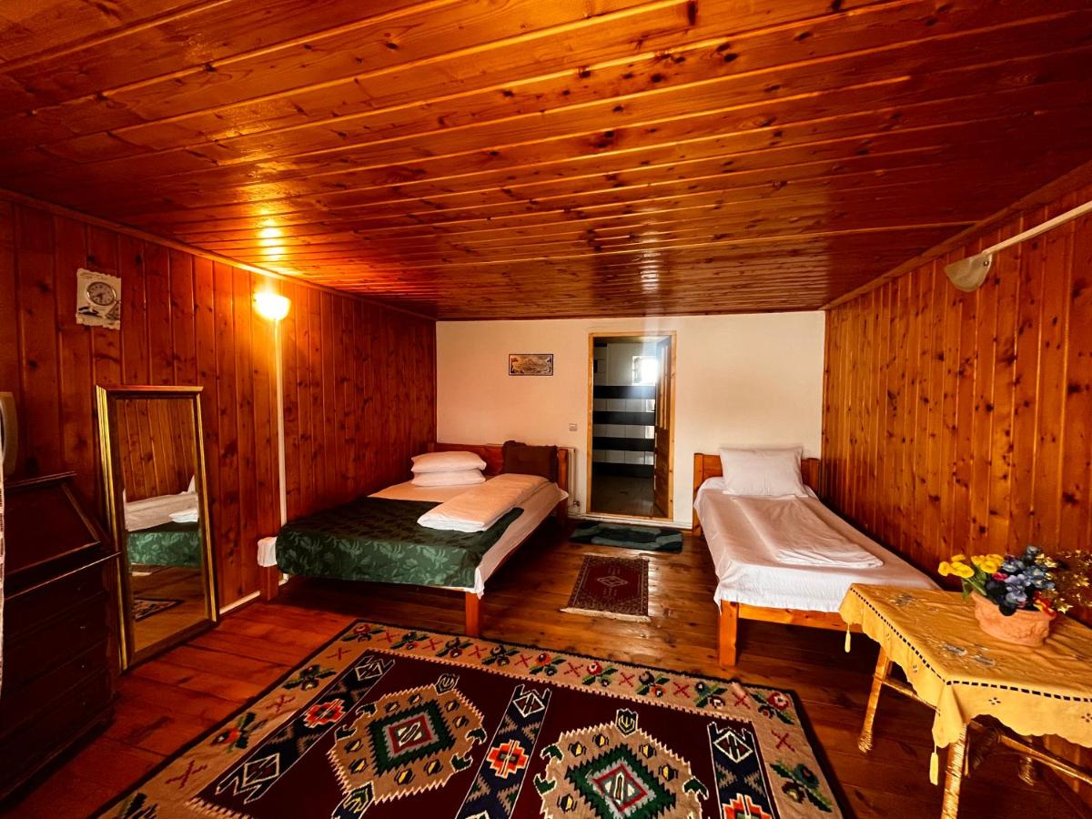 Driepersoonskamer met Eigen Badkamer