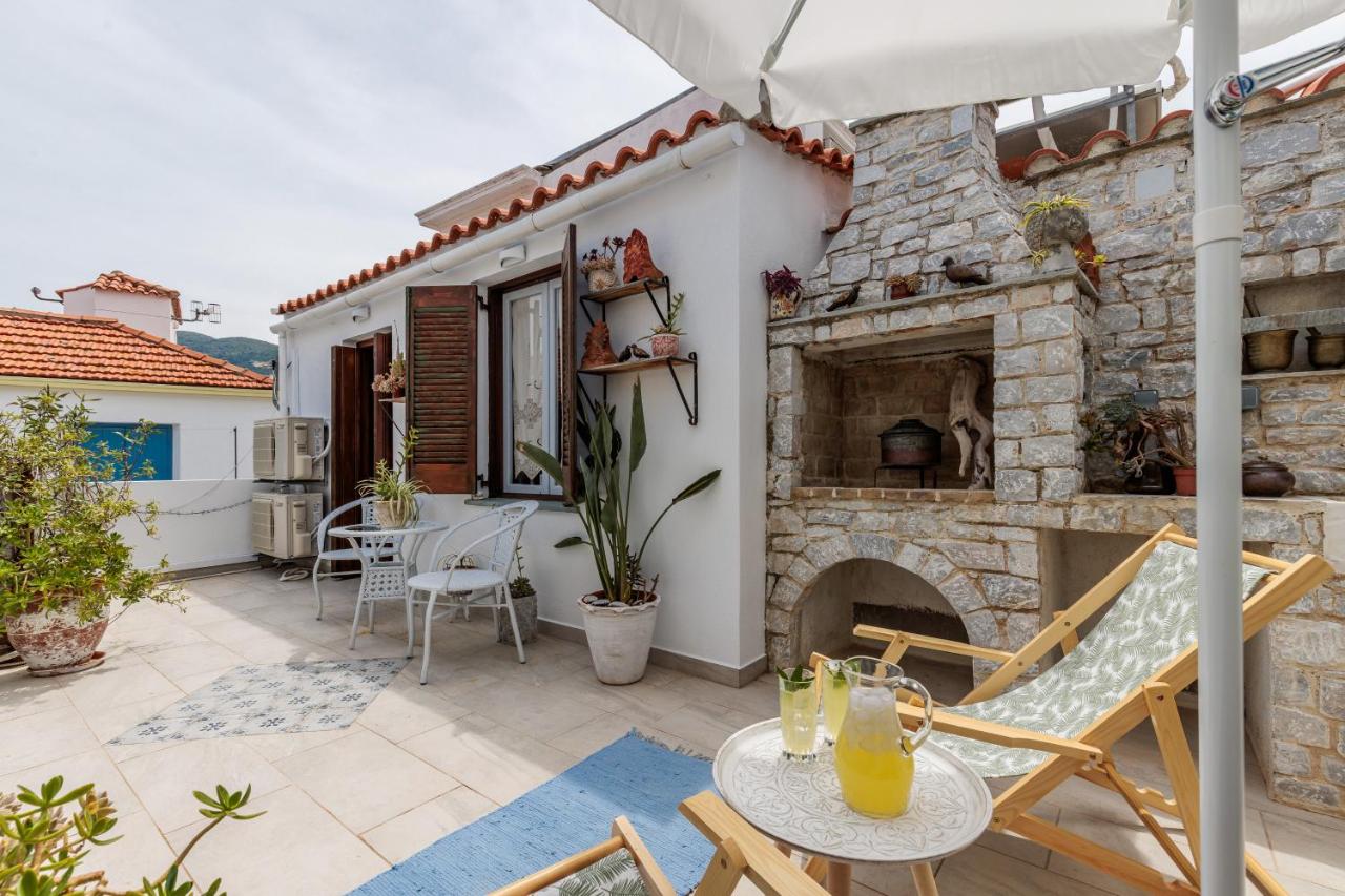 Amaranthos Village Home - Ferienwohnung Skópelos