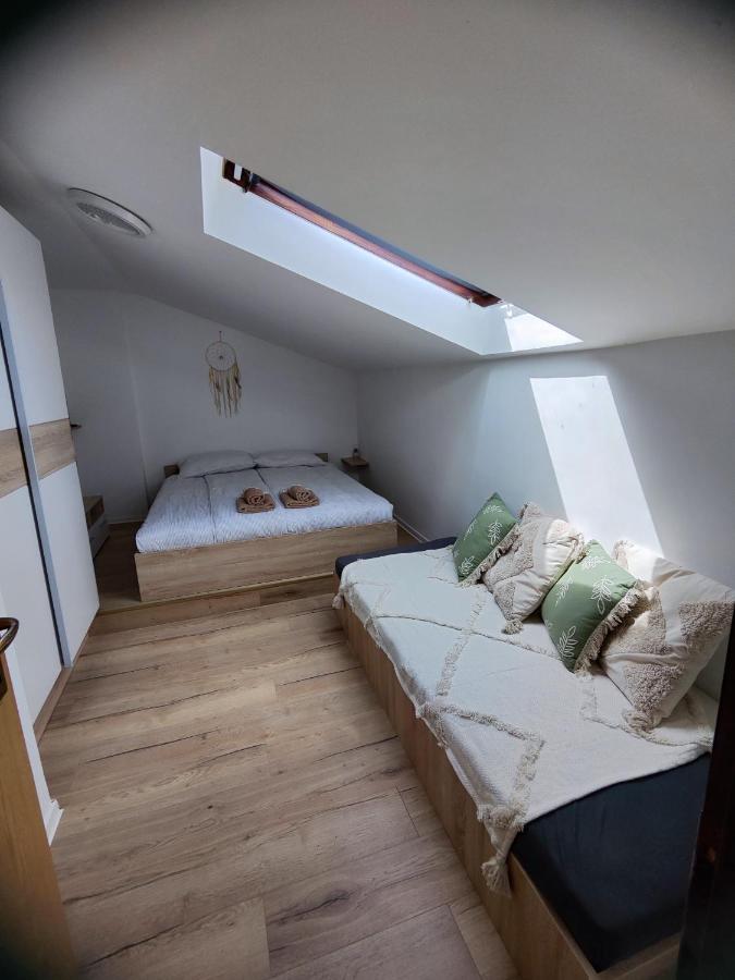 Triple Room with Private Bathroom