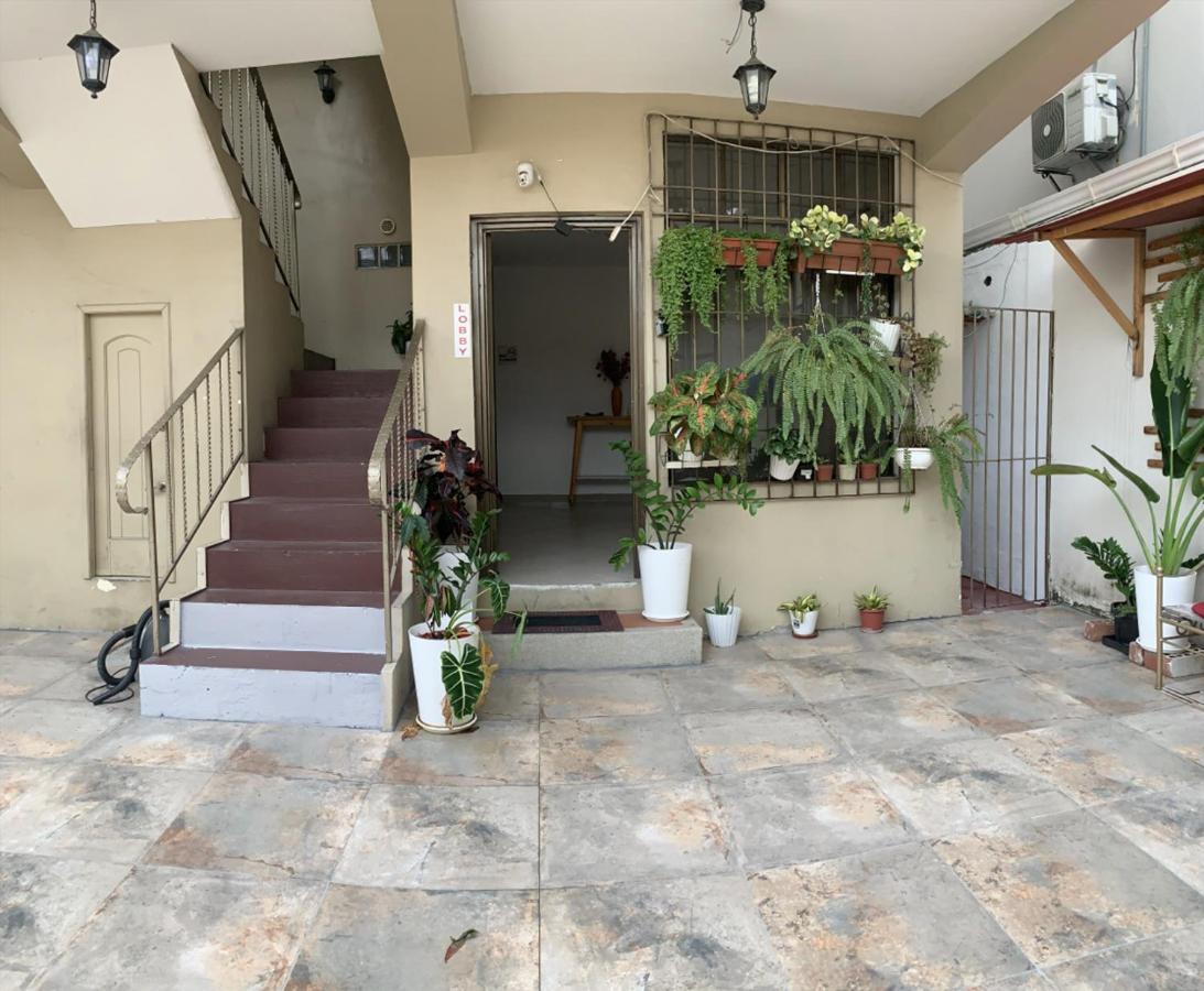 Los Soles Suite Mall del Sol Guayaquil Airport - B&B