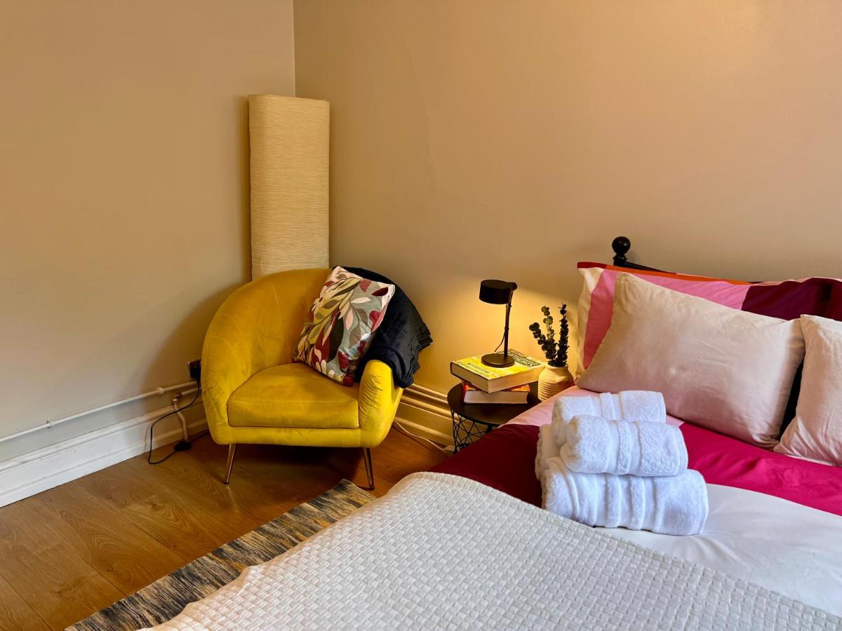 Cozy studio flat in London, hackney - B&B