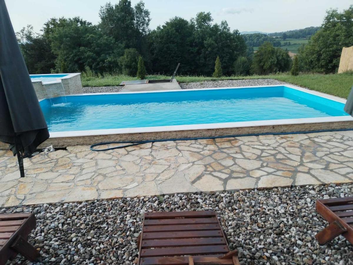 Kuca na kraju sela - B&B
