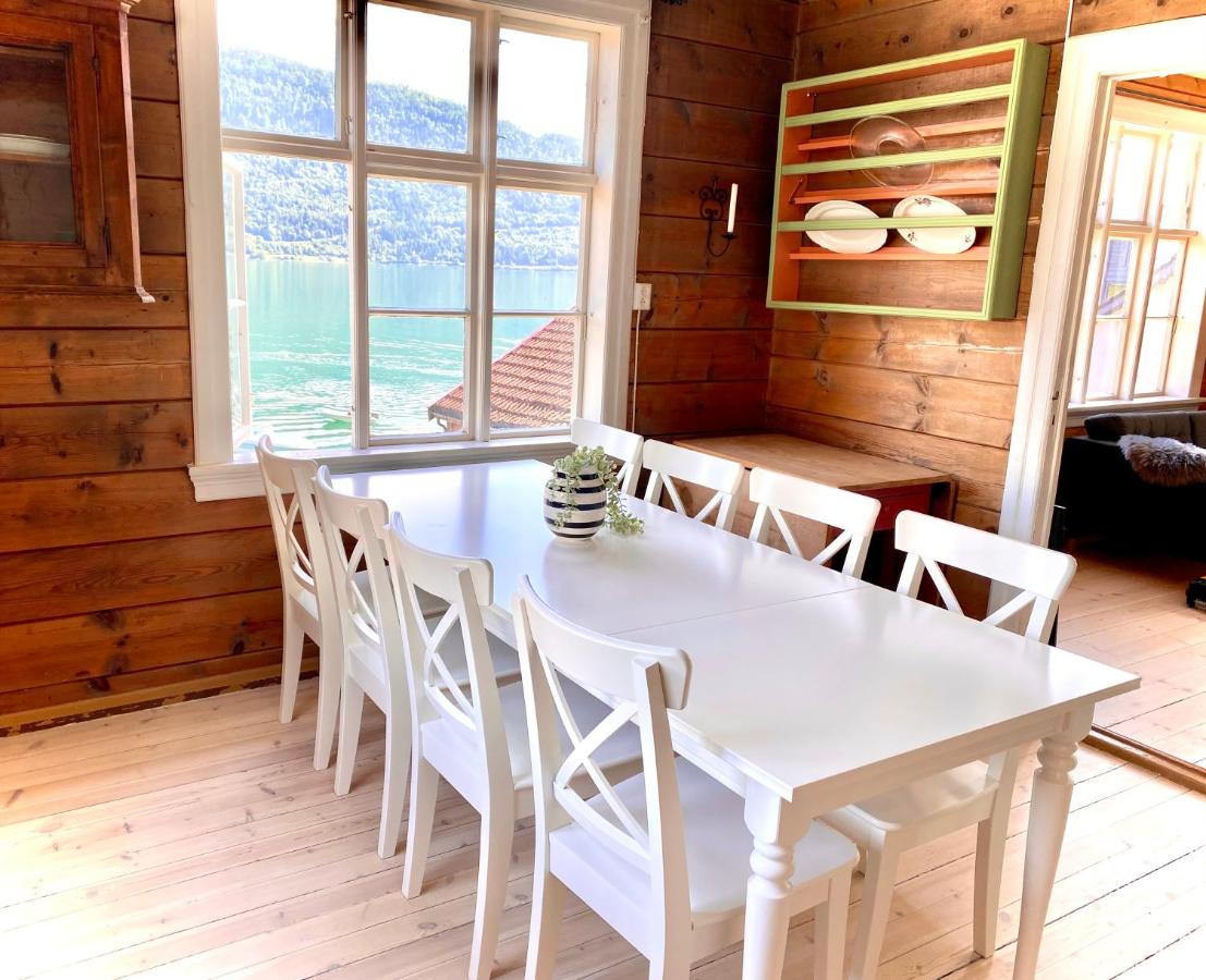 Stryn - Faleide - hus ved fjorden - Chambres d’hôtes Stryn