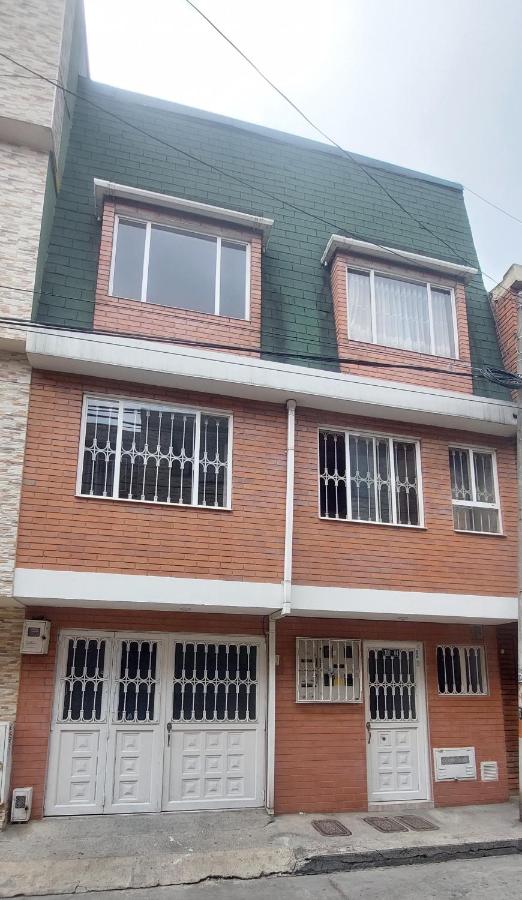 Duplex 131B - B&B