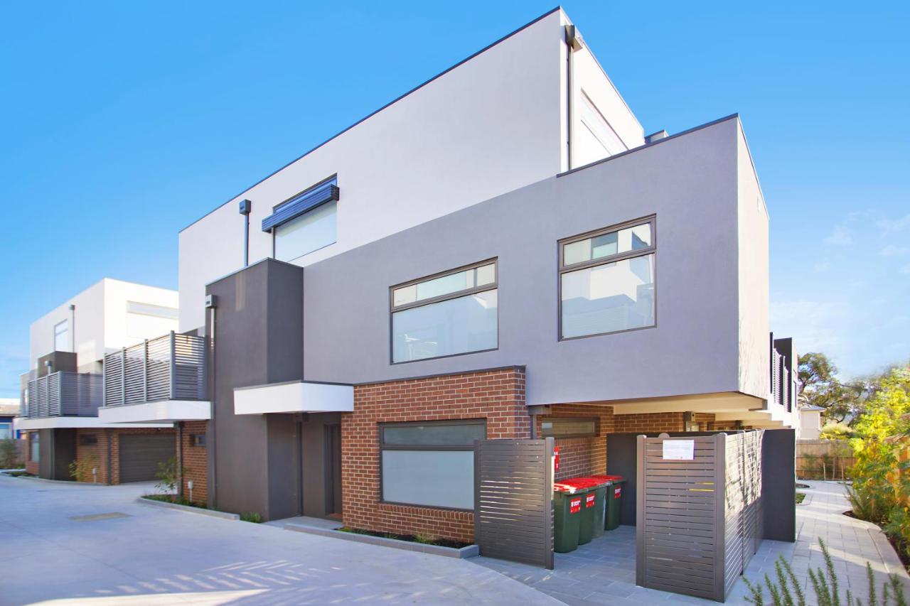 Three-Bedroom Townhouse