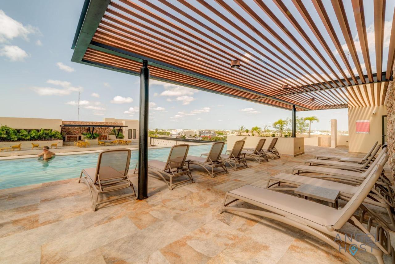 Sunlit Studio 4 Blks from 5th Ave with Pools & Gym - B&B Playa del Carmen