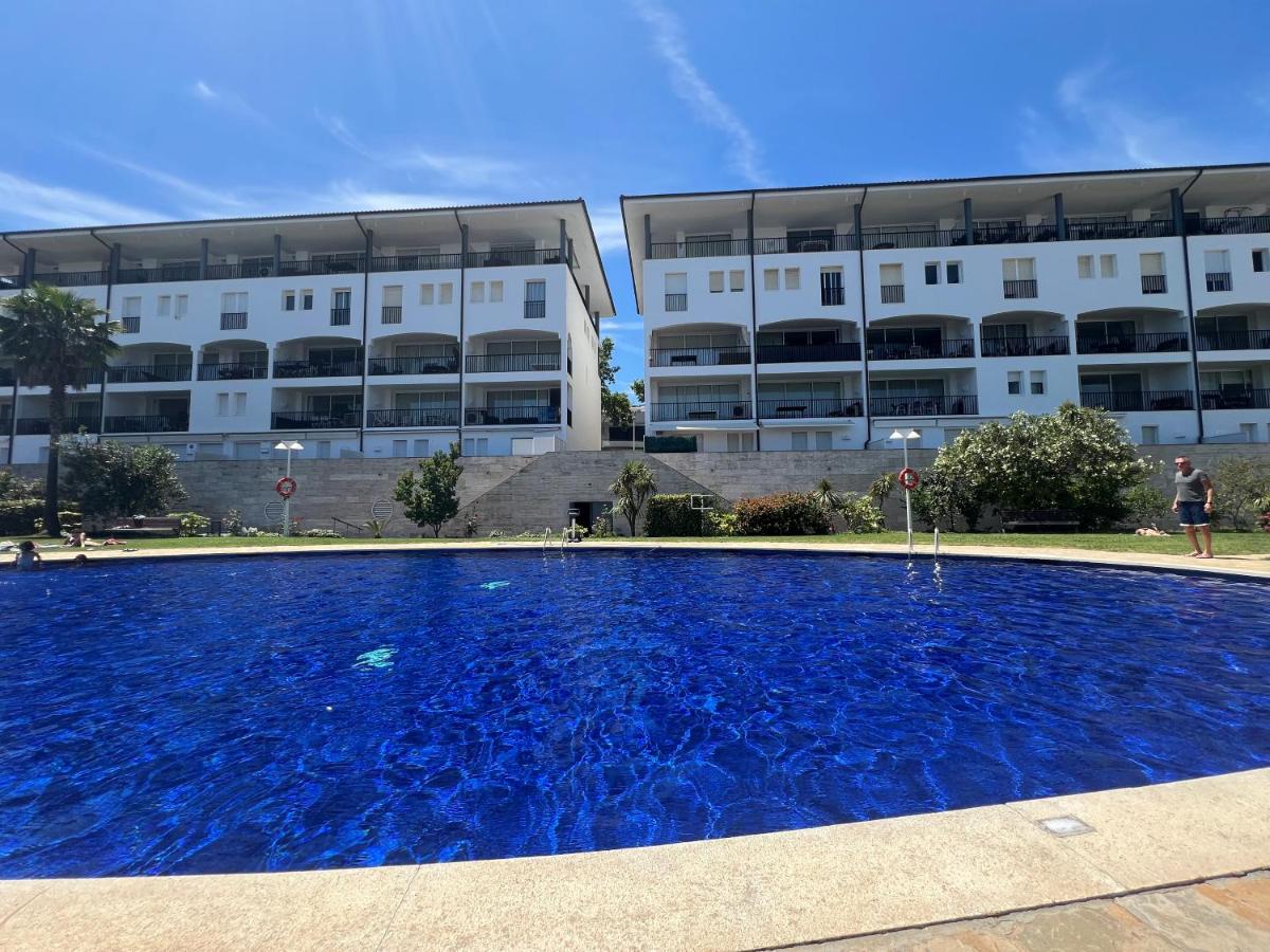 Apartamento en Puerto con Terraza y Vistas al Mar - B&B Platja d'Aro