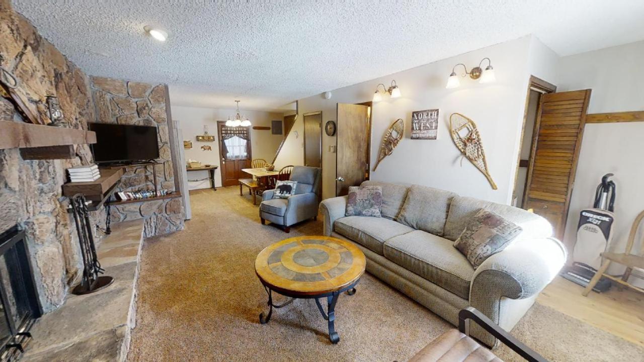 Claim Jumper A-Frame 4 - WiFi - Washer - Dryer - Wood Burning Fireplace - Ferienwohnung
