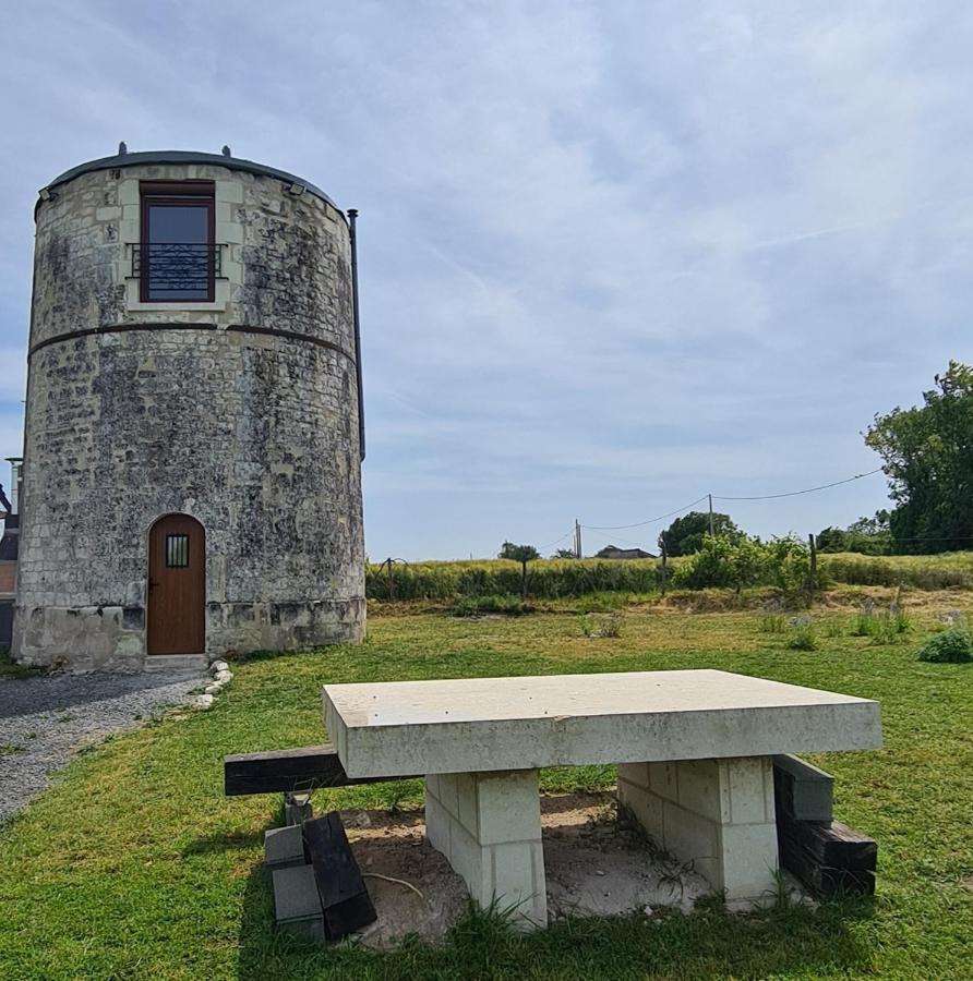 Moulin à vent romantique et atypique en Touraine - B&B Seuilly