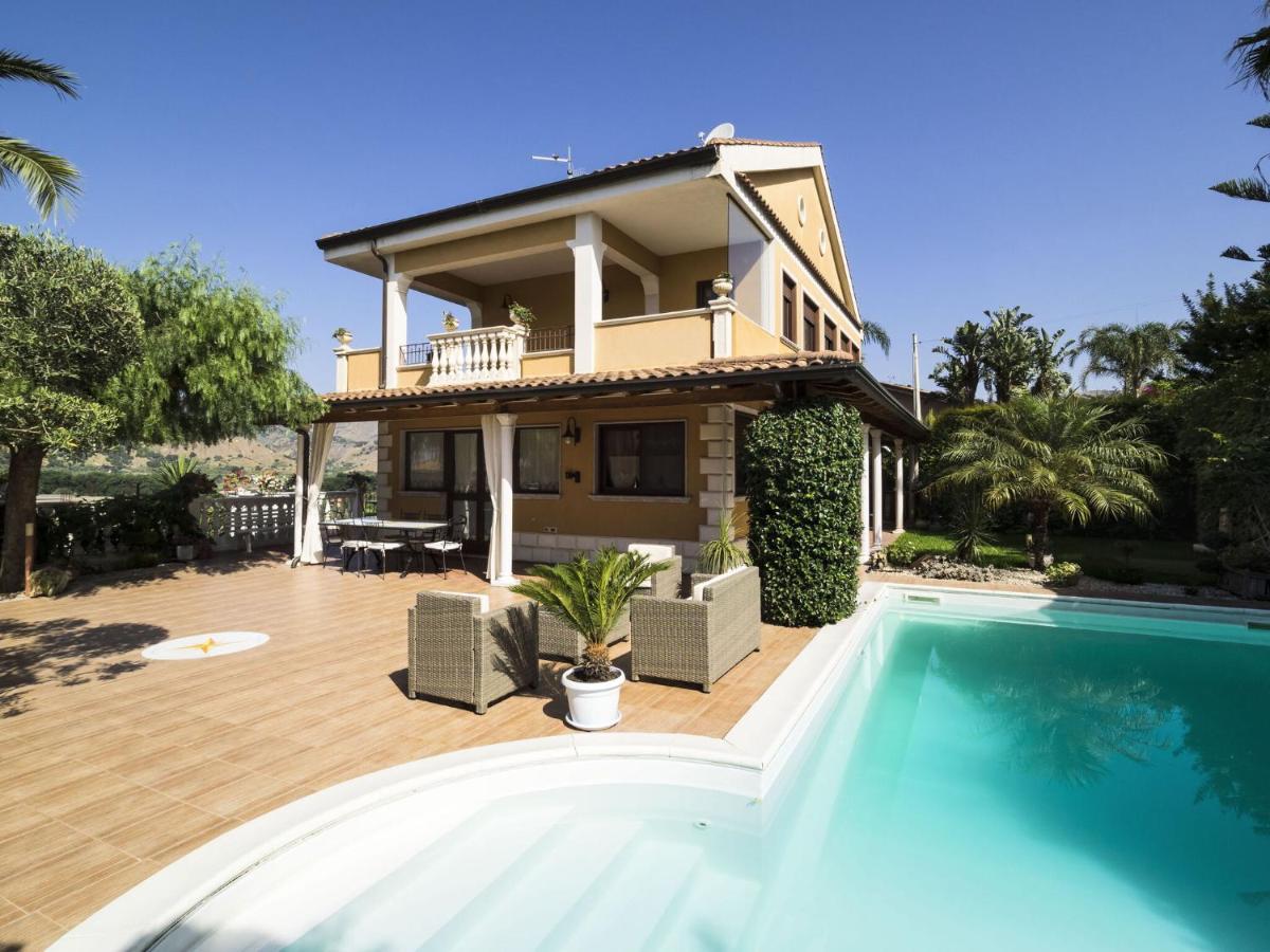 Villa Ambra - B&B Torrepaduli