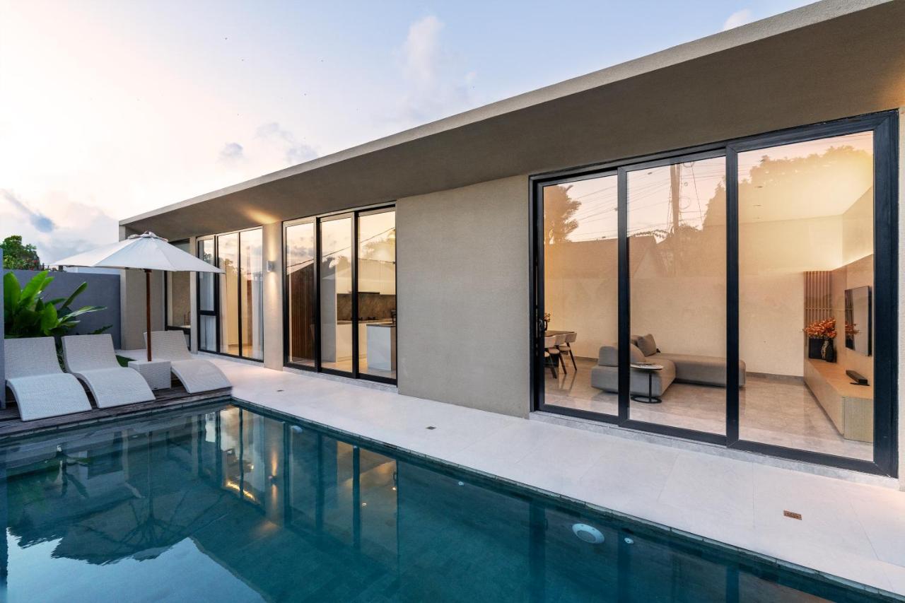 Trident-3 Villa in Batu Bolong - B&B Canggu