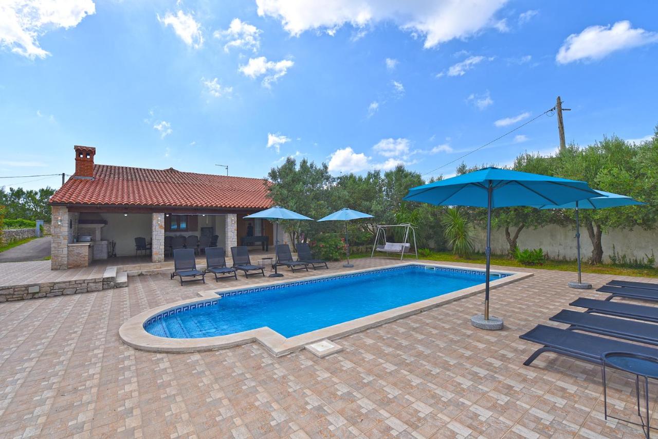 Villa Kavran 1187 - Ferienwohnung