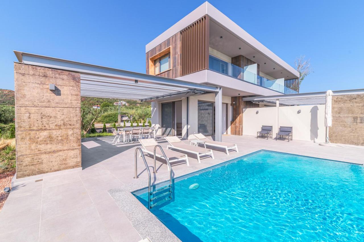 Villa con Piscina Privata
