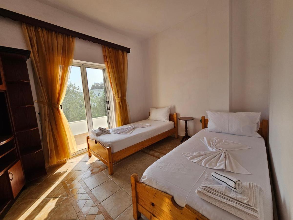 Appartamento con 3 Camere da Letto e con Balcone