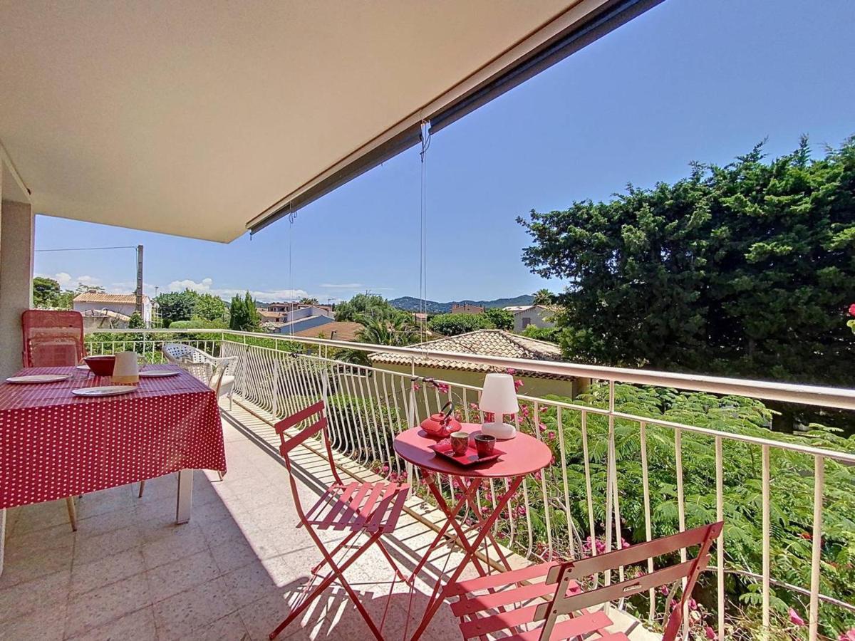 Appartement T3 avec climatisation et terrasse à 50m de la plage - FR-1-770-20 - B&B Saint-Cyr-sur-Mer