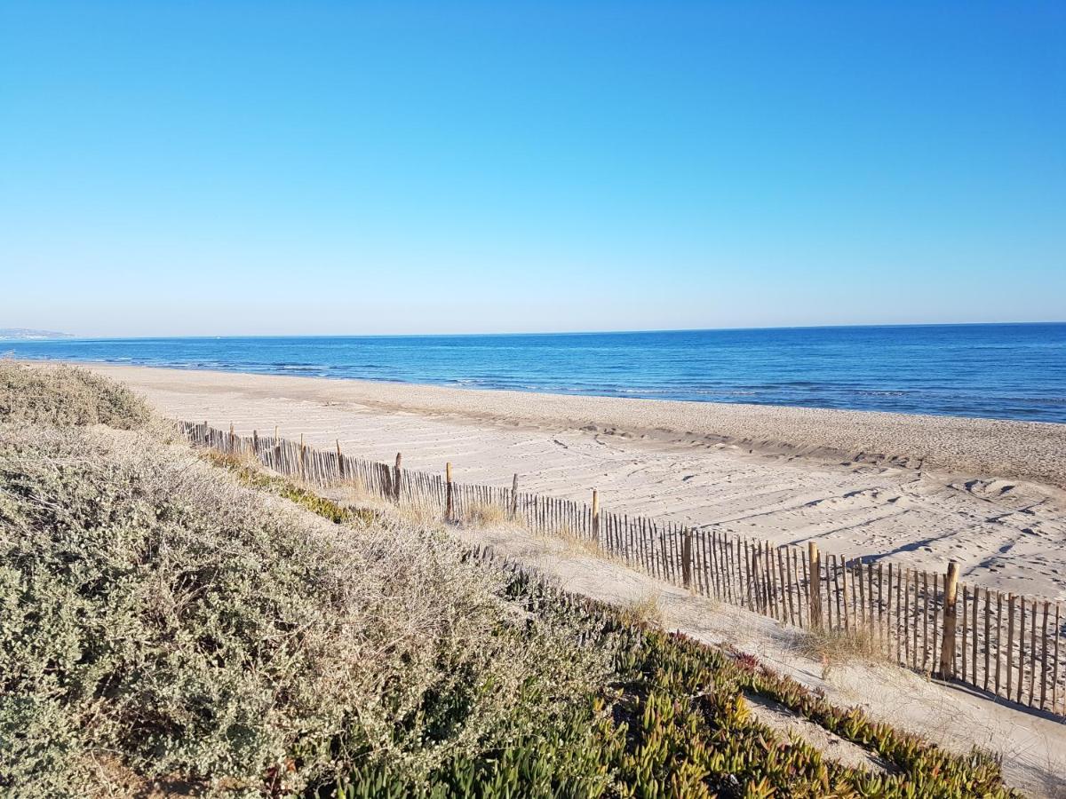 Appartement Relax Village Naturiste Héliopolis - Chambres d'hôtes Le Cap d'Agde