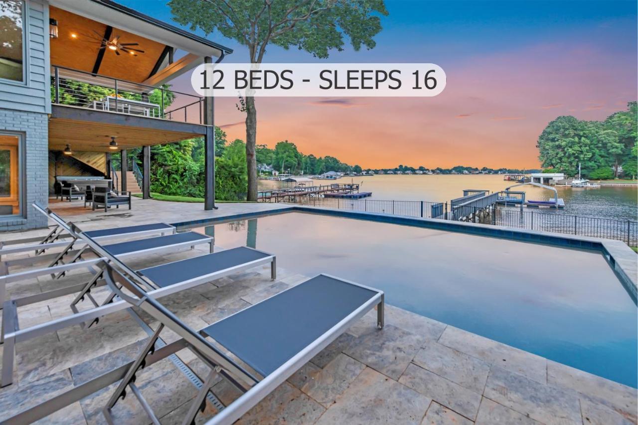 Lakeshore Adrift - B&B