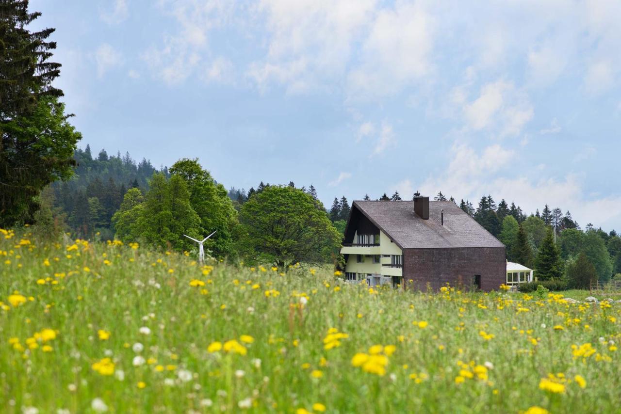 B&B Mont-Crosin - Bed and Breakfast