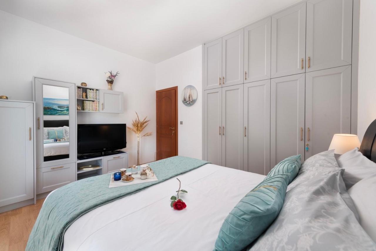 Appartamento con 2 Camere da Letto