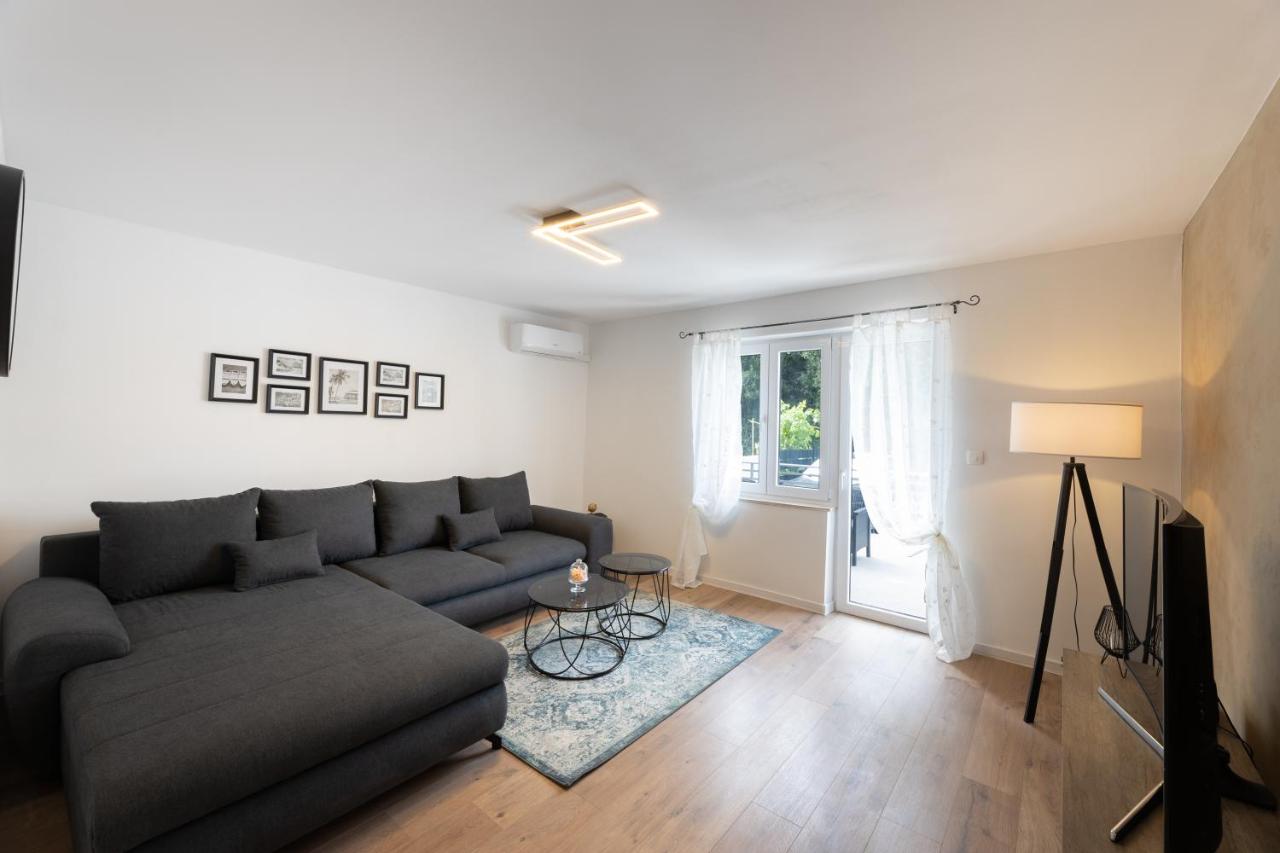 Apartment Eva - B&B Kutleše