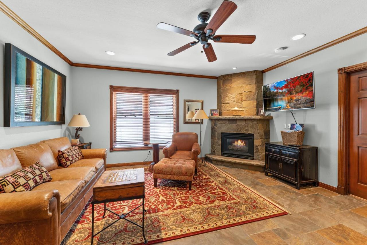 2BR Main St Condo, Walk to Ski Lift! - B&B Park City