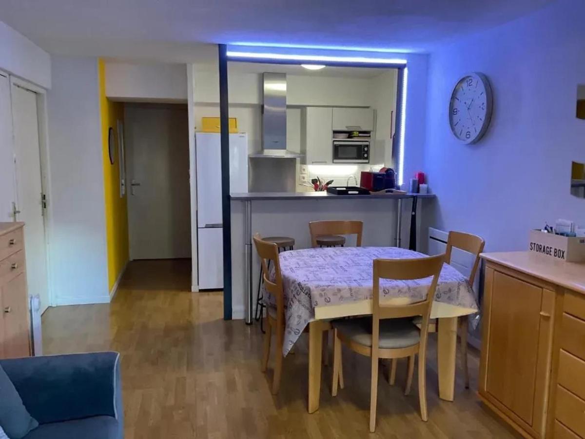 Appartement moderne à Bagnères-de-Luchon, vue montagne, 53m² - B&B Bagnères-de-Luchon