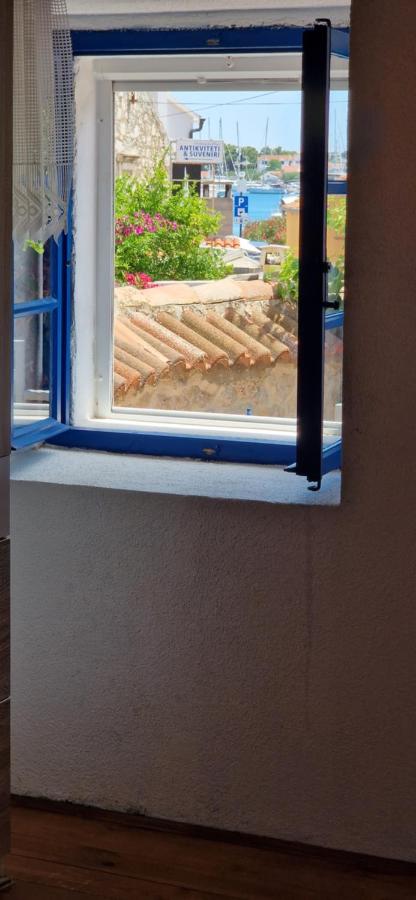Apartments Školjka - Ferienwohnung Jezera