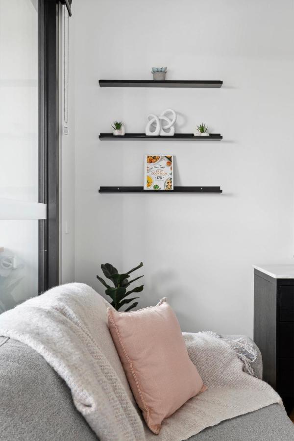 Retreat on Bellerine I 2BR Apartment I Geelong CBD - B&B Geelong