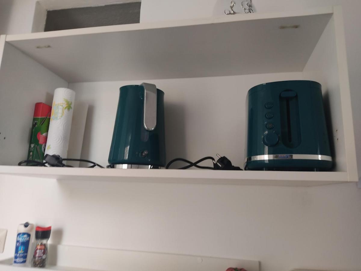 Appartement T2 à Gruissan, RDC, Plage à 150m, Parking, 4-5 pers - FR-1-796-72 - Chambres d'hôtes Gruissan