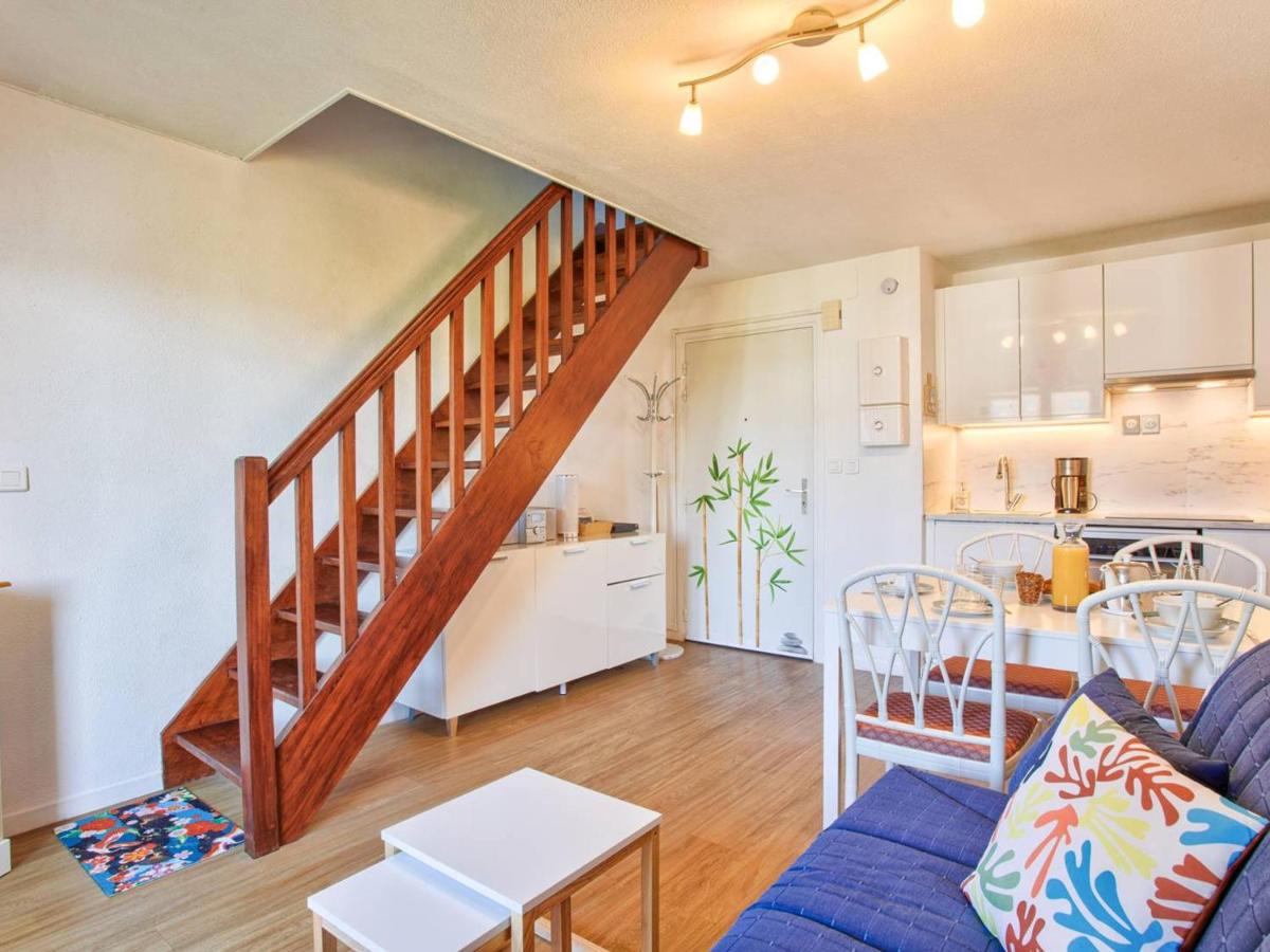 Appartement lumineux avec balcons et stationnement privatif - FR-1-788-22 - Chambres d’hôtes