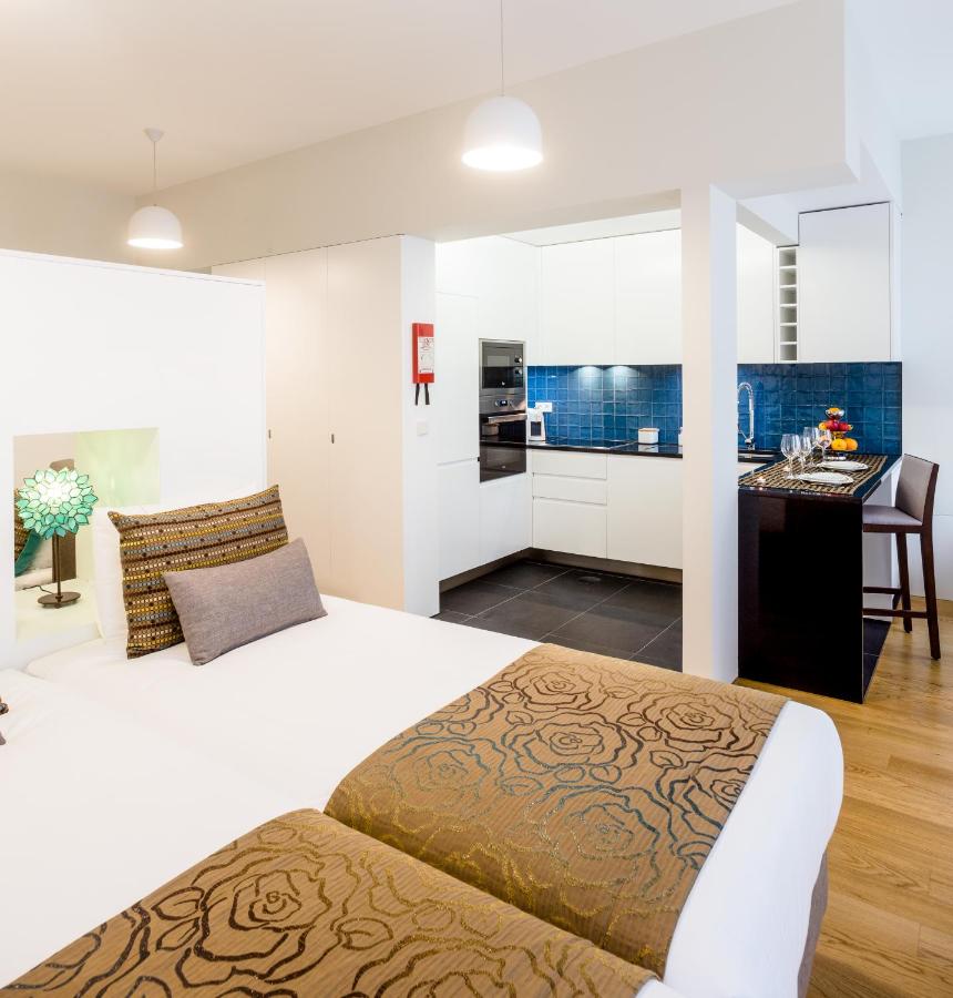 Apartment with City View