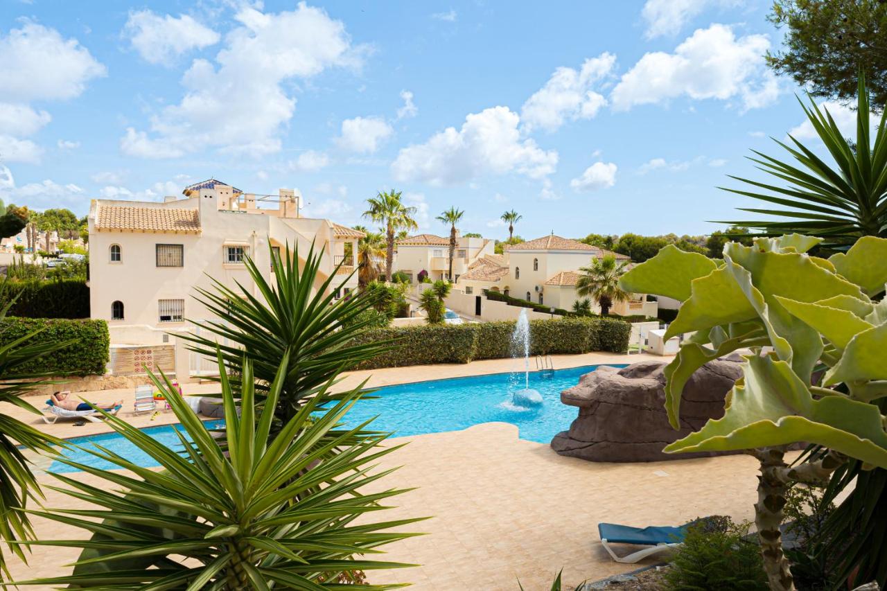 Wood Golf -Villamartin - B&B