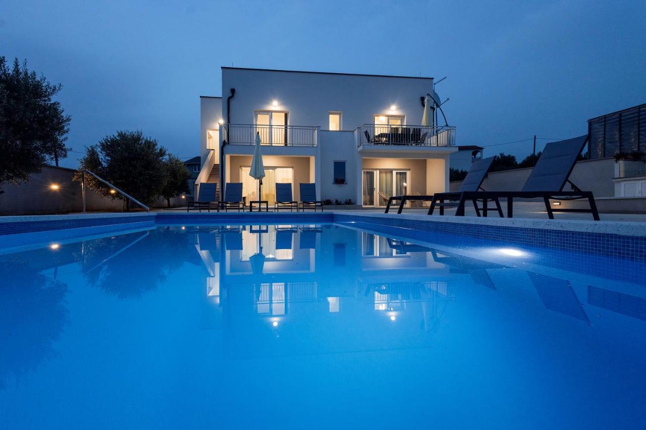 Villa Milutin 1 - B&B Vrsi
