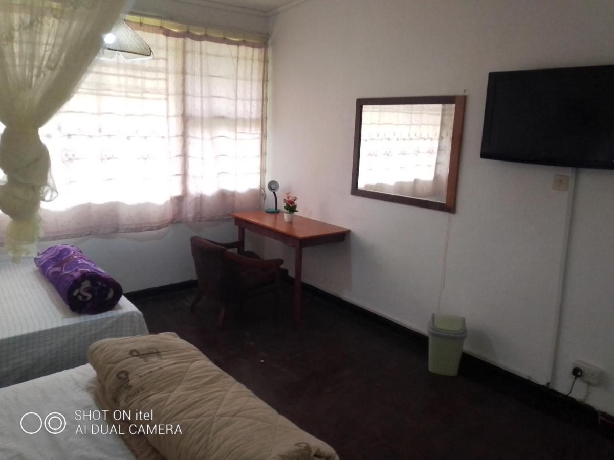 Ruby's Guesthouse Chigumula - B&B