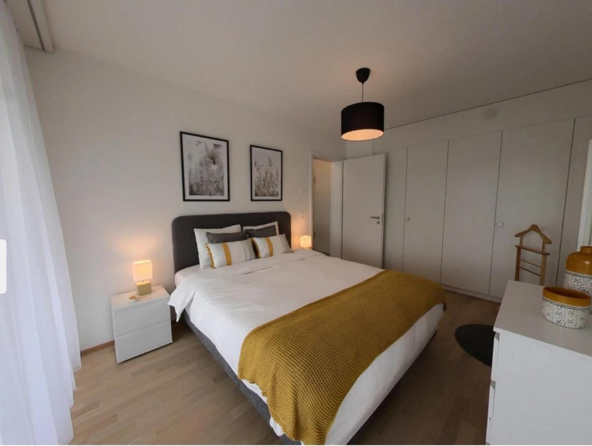 Modern 1 Bedroom Apartment with Balcony & Parking CFAlcea - Chambres d’hôtes Nyon