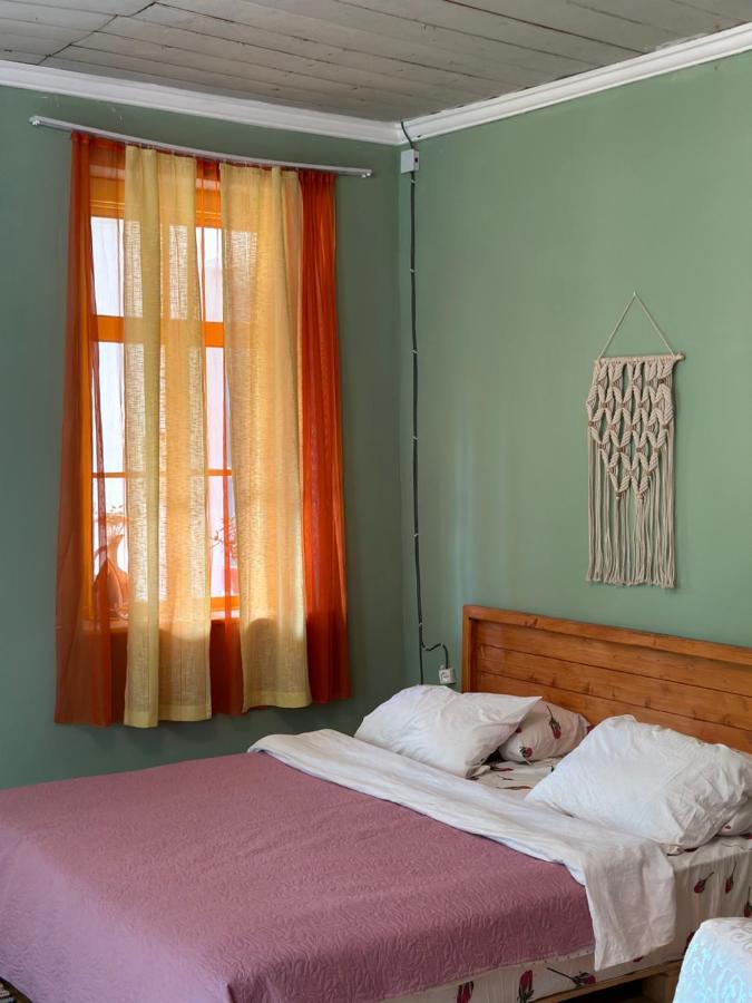 Ghebi Inn - Ferienwohnung Oni