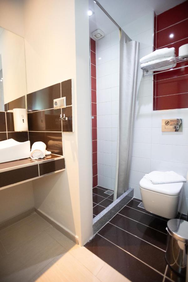 Deluxe Studio with Garden View - Free Car Parking Spot